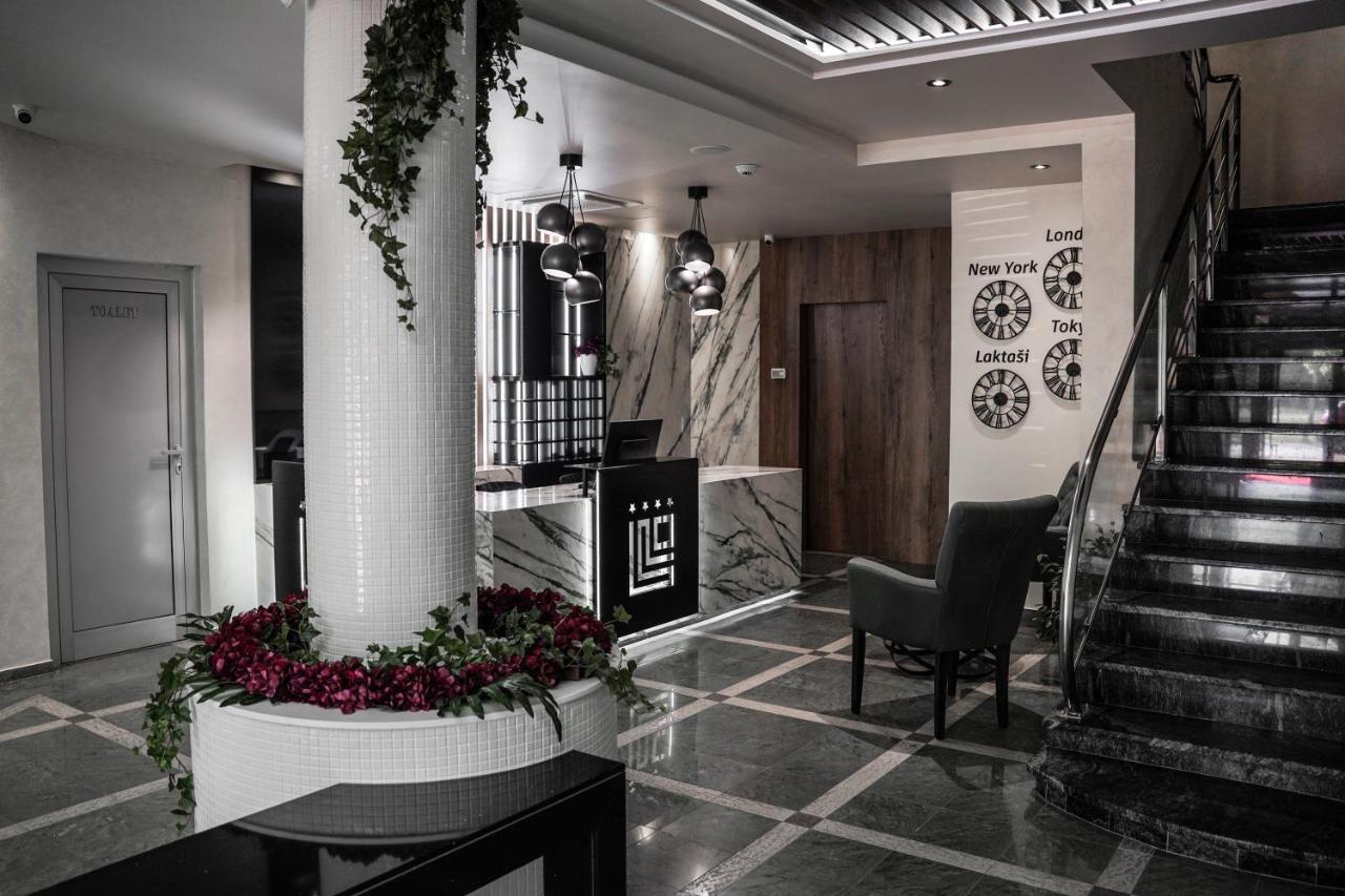 Hotel Laktaši Exteriör bild