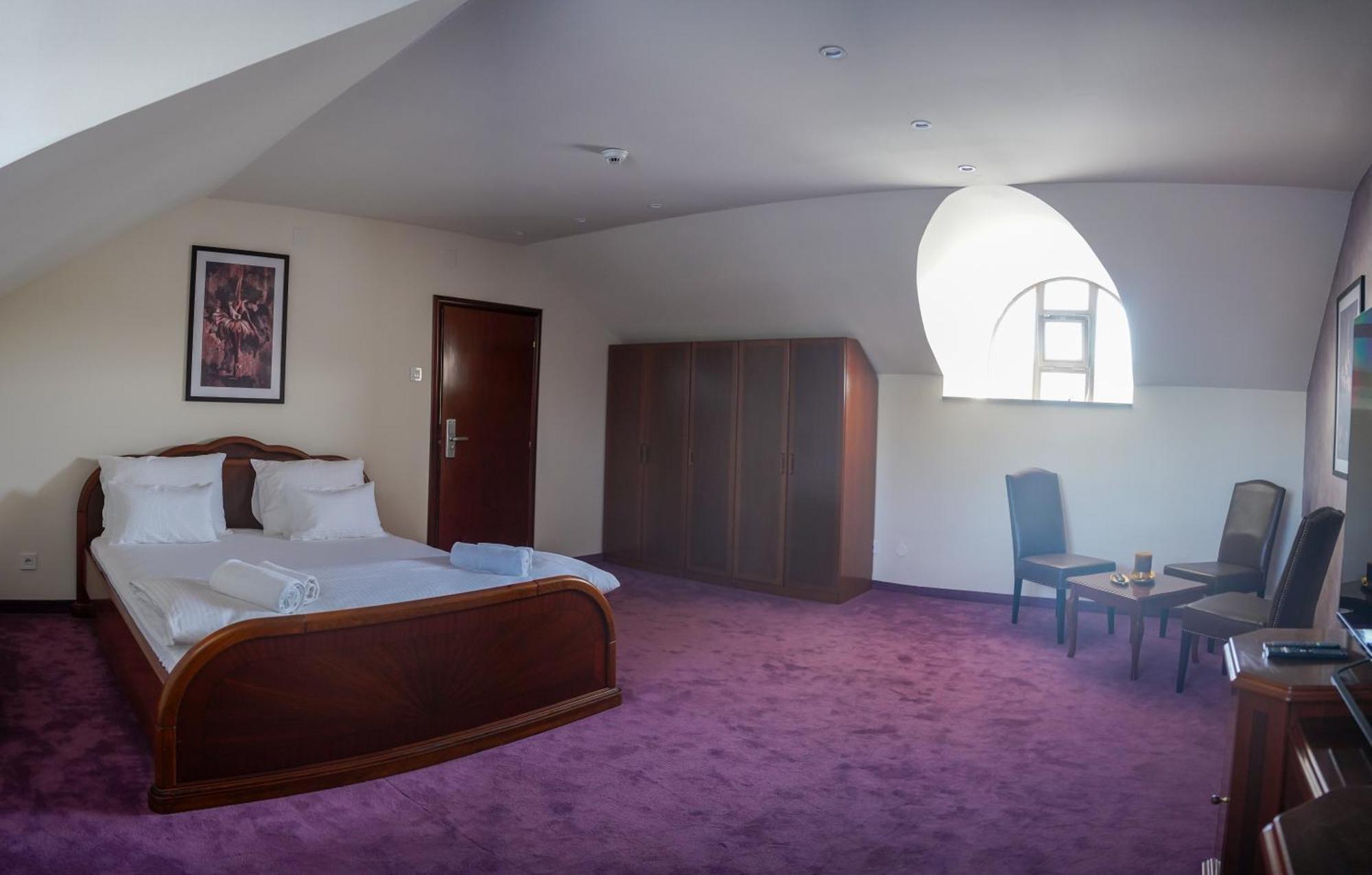 Hotel Laktaši Exteriör bild